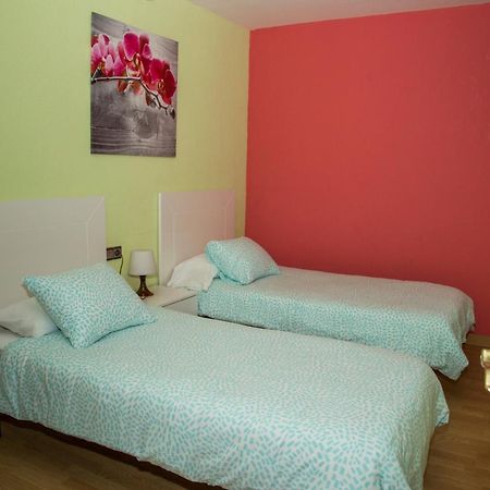 Apartamento Reus 1 - Parking gratuito Exterior foto