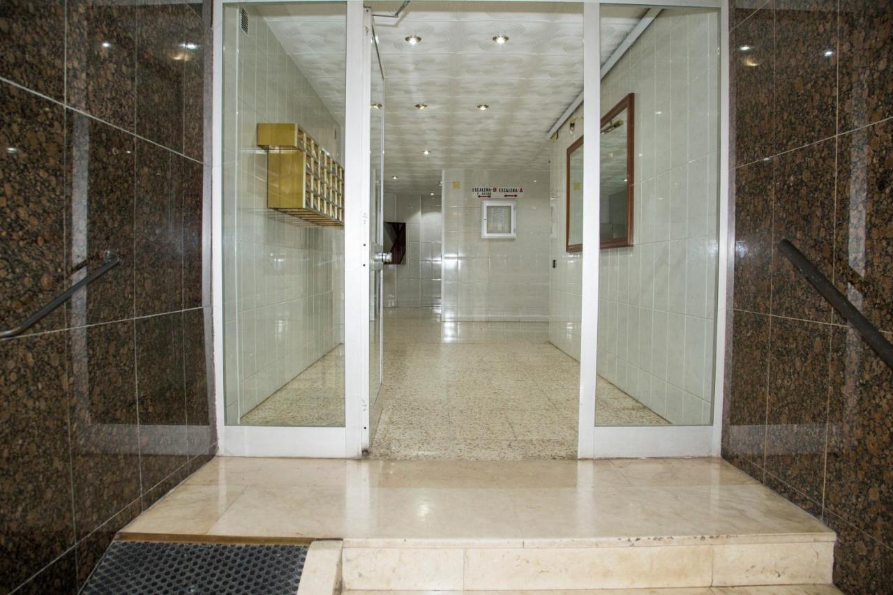 Apartamento Reus 1 - Parking gratuito Exterior foto